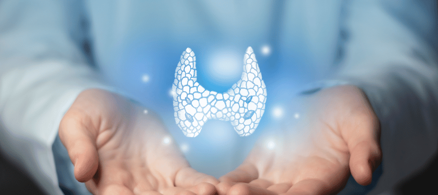Longevity Check Up kapsamında yalnızca mevcut hastalıkların araştırılması değil, vücuttaki inflamasyon ve bağışıklık sistemi ile ilişkili göstergelerin de değerlendirilmesi amaçlanır.