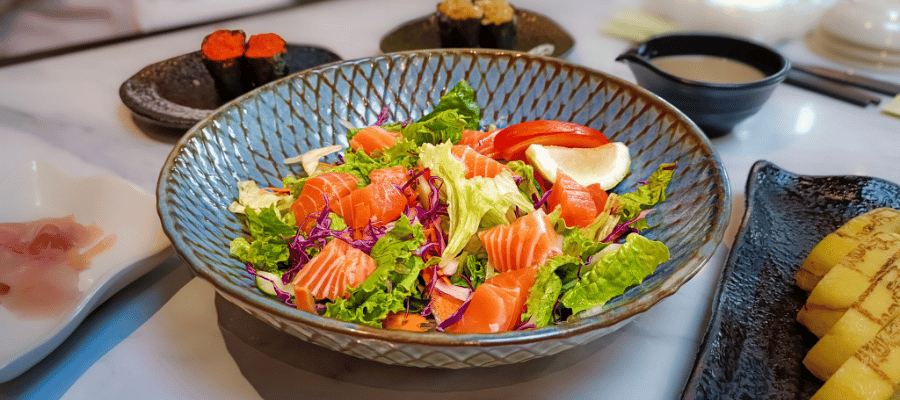 Anti-inflamatuar beslenme metabolik sağlığı destekler, kan şekeri dalgalanmalarını azaltır.