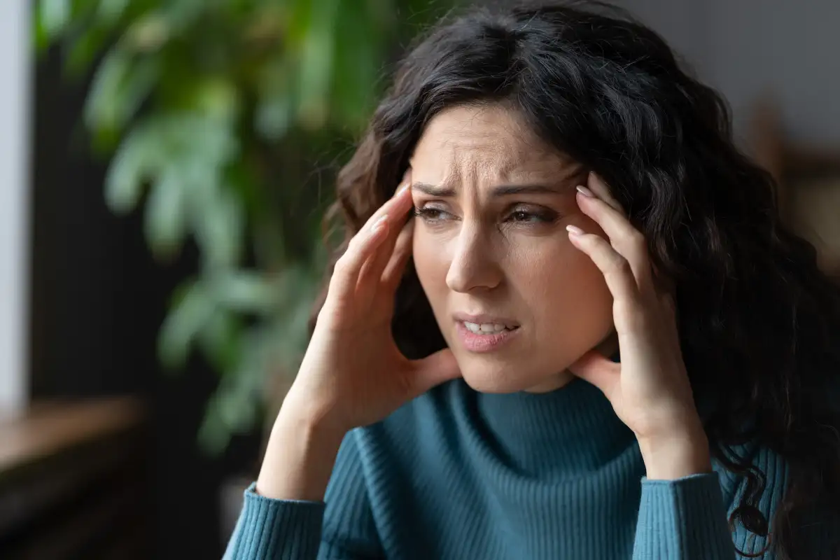 İlişki Anksiyetesi Nedir? Neden Olur? Nasıl Geçer?
