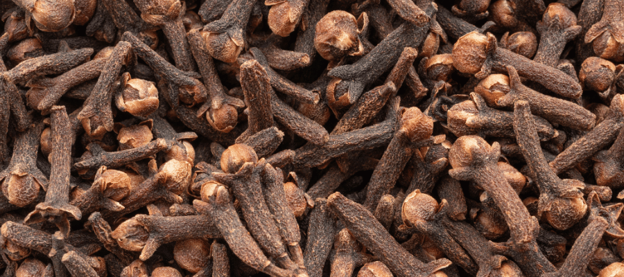 Karanfilin Potansiyel Zararları Nelerdir?